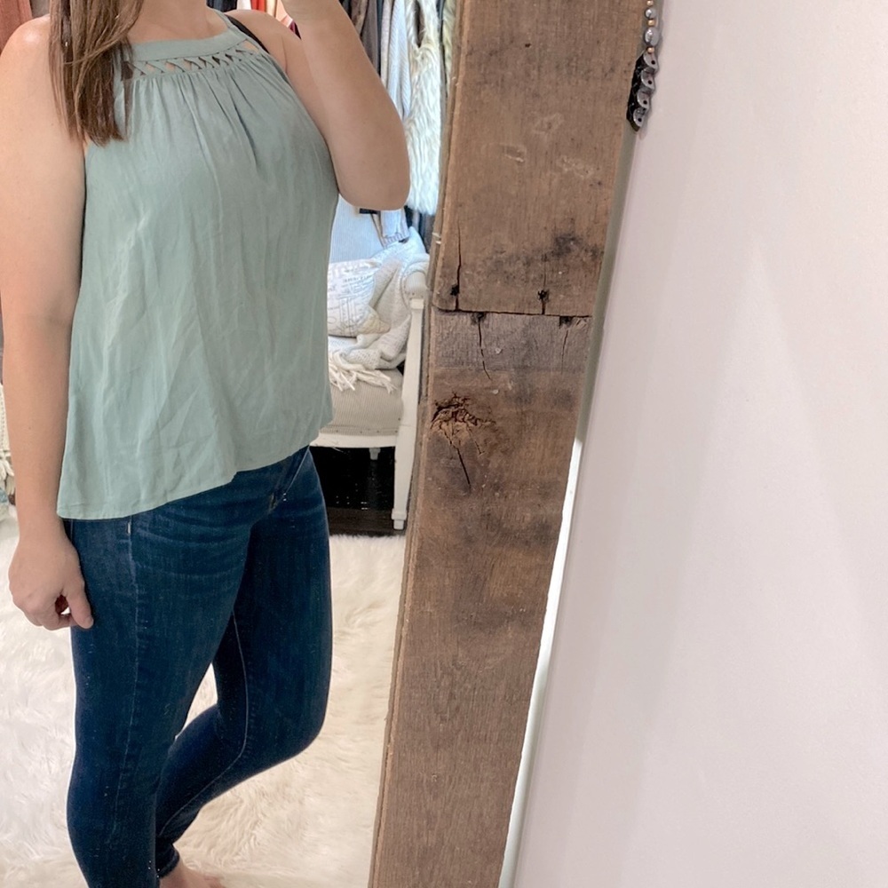 Fun2fun Sage color top size small - Picture 3 of 5